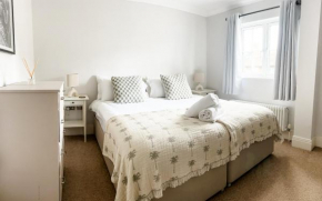 Crown Mews